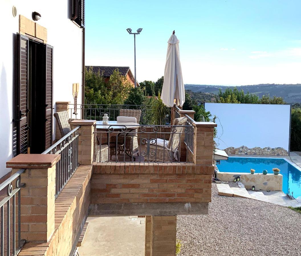 La Vigna Di Ranco Agriturismo Paglieta Exteriör bild