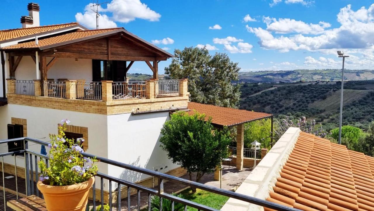 La Vigna Di Ranco Agriturismo Paglieta Exteriör bild