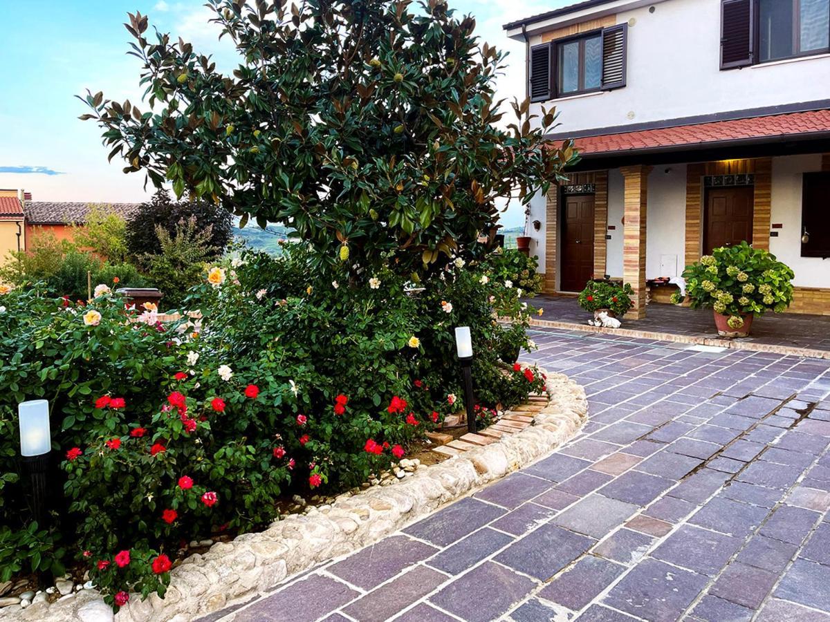 La Vigna Di Ranco Agriturismo Paglieta Exteriör bild